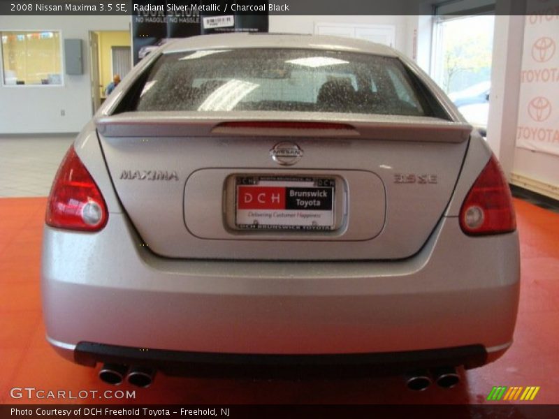 Radiant Silver Metallic / Charcoal Black 2008 Nissan Maxima 3.5 SE