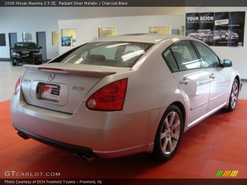 Radiant Silver Metallic / Charcoal Black 2008 Nissan Maxima 3.5 SE