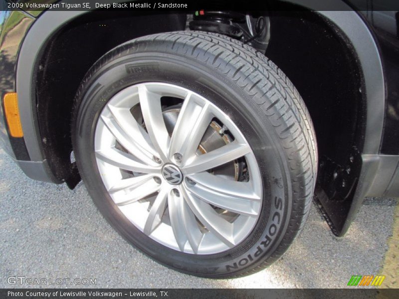 Deep Black Metallic / Sandstone 2009 Volkswagen Tiguan SE