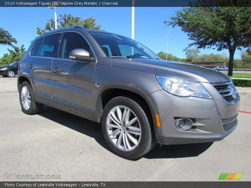 Alpine Grey Metallic / Charcoal 2010 Volkswagen Tiguan SEL