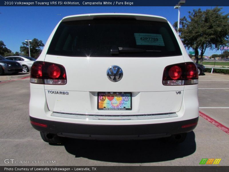 Campanella White / Pure Beige 2010 Volkswagen Touareg VR6 FSI 4XMotion