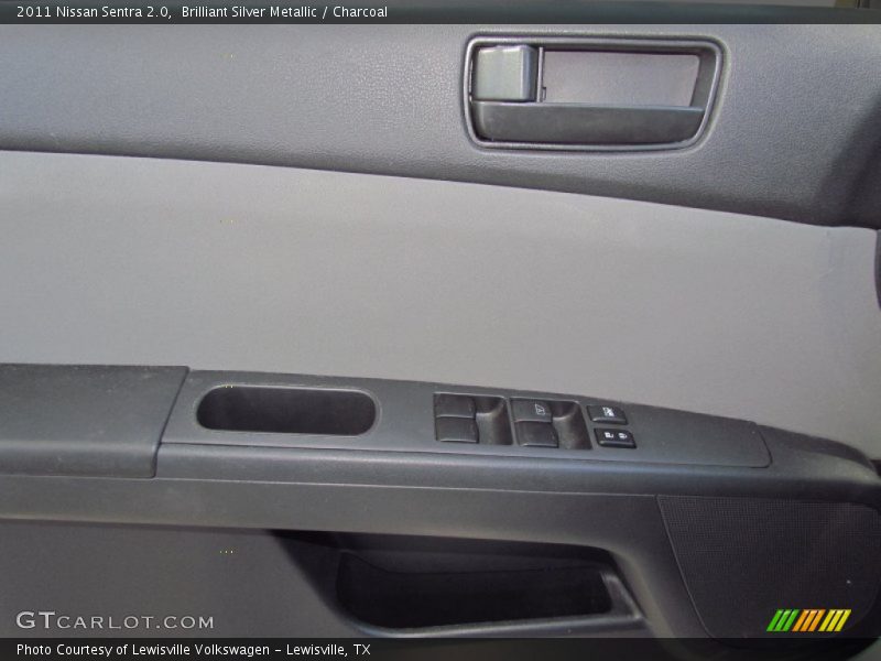 Brilliant Silver Metallic / Charcoal 2011 Nissan Sentra 2.0