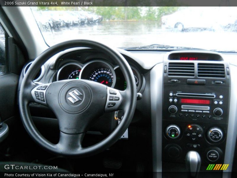 White Pearl / Black 2006 Suzuki Grand Vitara 4x4