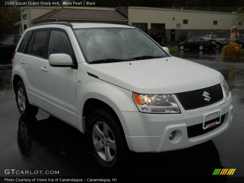 White Pearl / Black 2006 Suzuki Grand Vitara 4x4