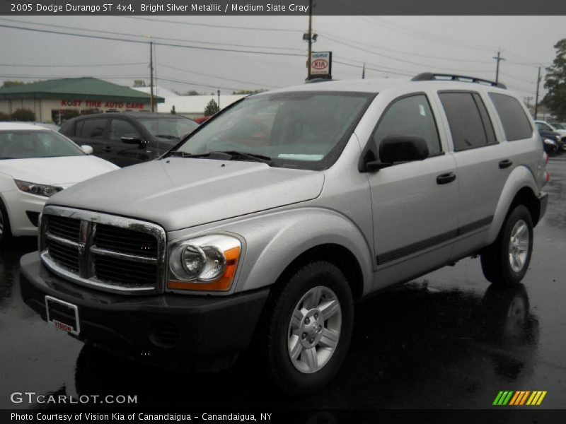 Bright Silver Metallic / Medium Slate Gray 2005 Dodge Durango ST 4x4