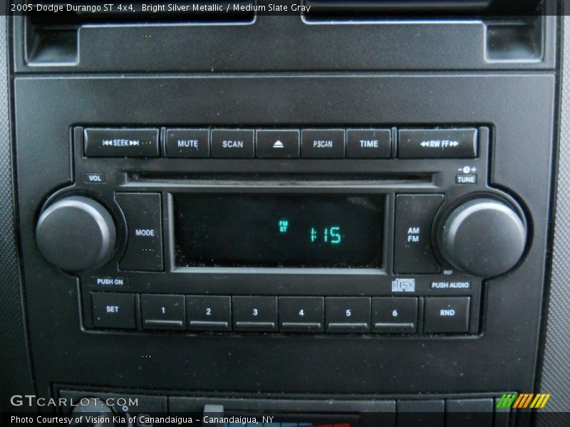 Bright Silver Metallic / Medium Slate Gray 2005 Dodge Durango ST 4x4