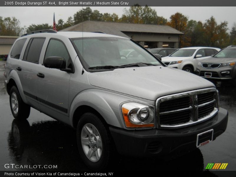 Bright Silver Metallic / Medium Slate Gray 2005 Dodge Durango ST 4x4