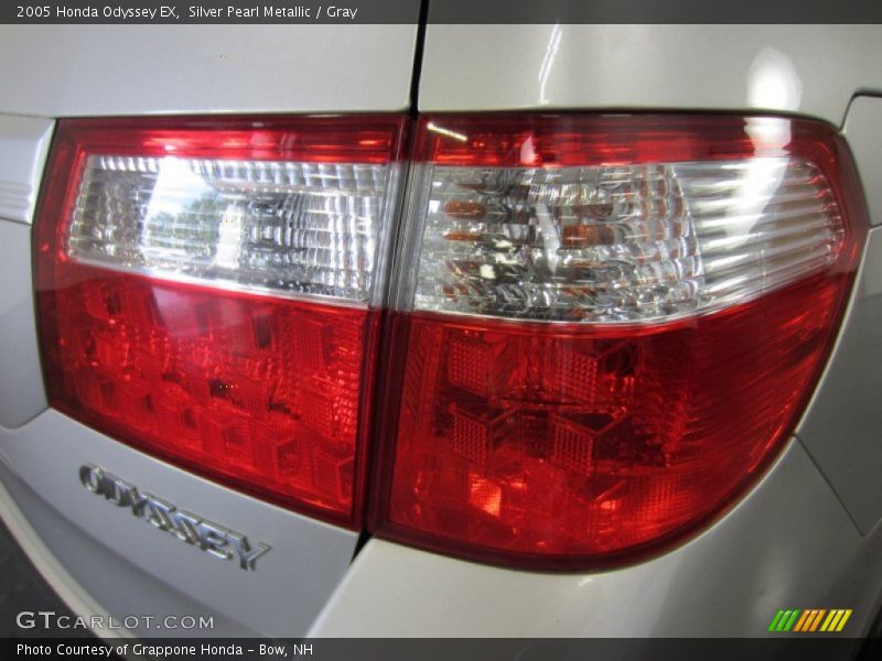 Silver Pearl Metallic / Gray 2005 Honda Odyssey EX