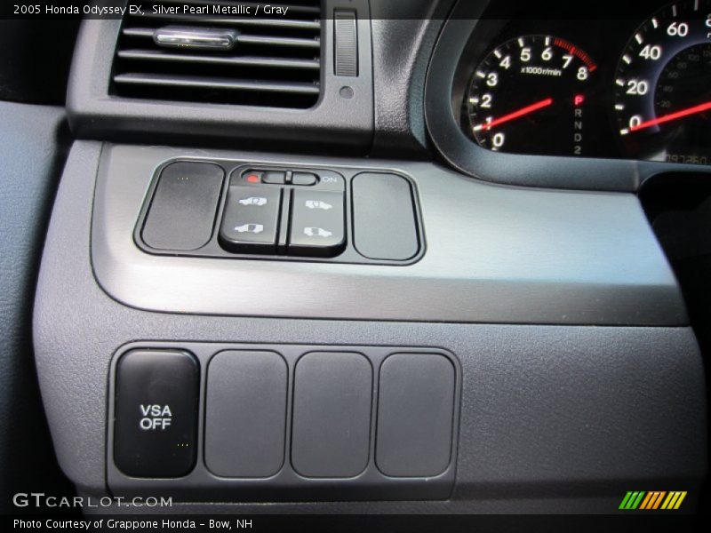 Silver Pearl Metallic / Gray 2005 Honda Odyssey EX