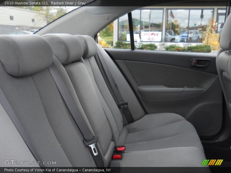 Radiant Silver / Gray 2010 Hyundai Sonata GLS