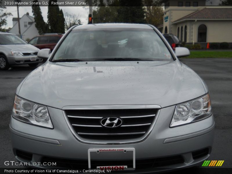 Radiant Silver / Gray 2010 Hyundai Sonata GLS