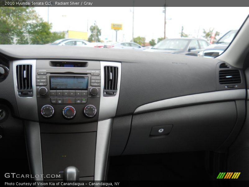 Radiant Silver / Gray 2010 Hyundai Sonata GLS