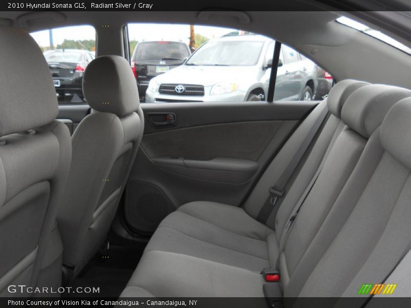 Radiant Silver / Gray 2010 Hyundai Sonata GLS