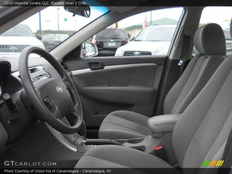 Radiant Silver / Gray 2010 Hyundai Sonata GLS