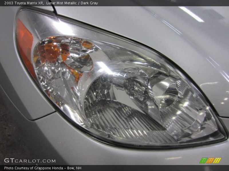 Lunar Mist Metallic / Dark Gray 2003 Toyota Matrix XR