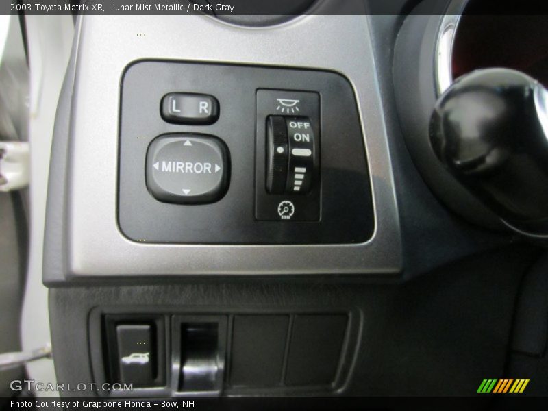 Lunar Mist Metallic / Dark Gray 2003 Toyota Matrix XR
