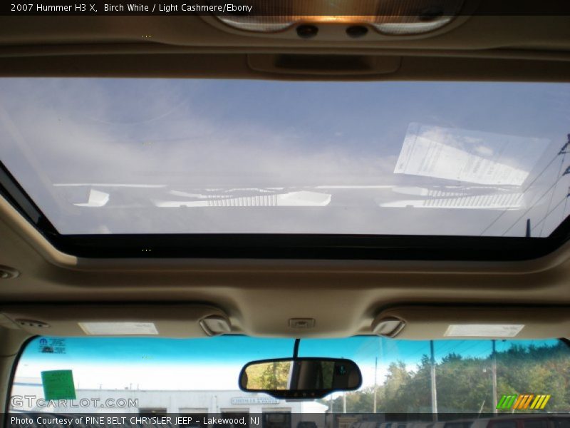 Birch White / Light Cashmere/Ebony 2007 Hummer H3 X