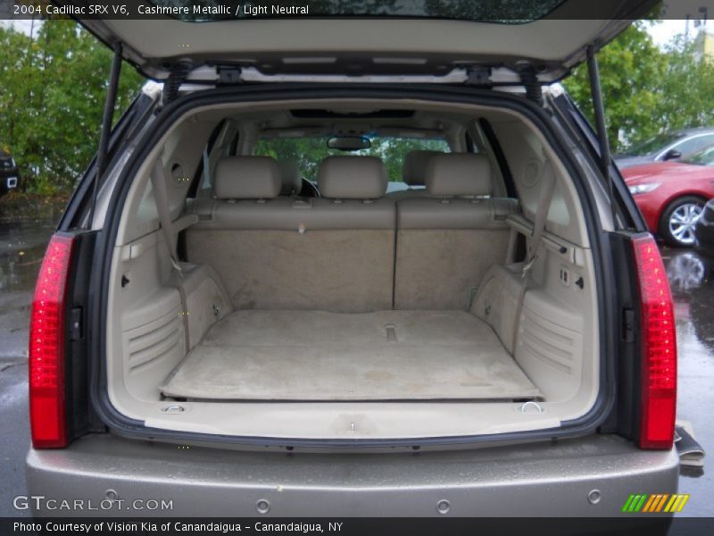 Cashmere Metallic / Light Neutral 2004 Cadillac SRX V6