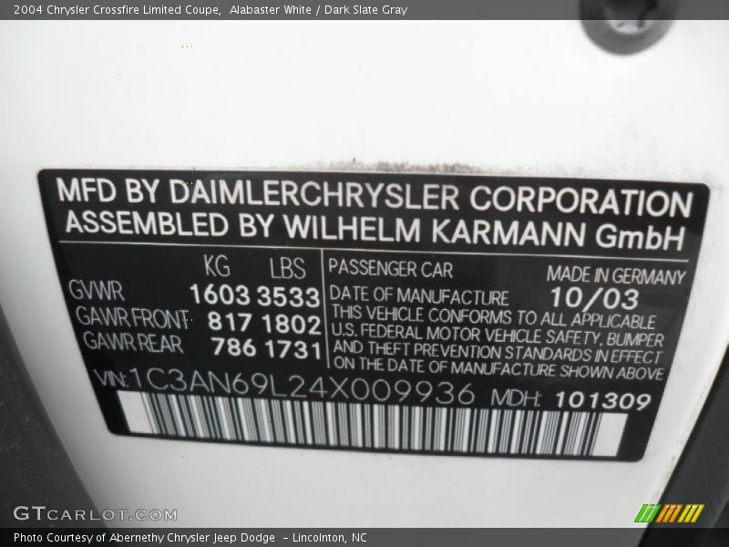 Alabaster White / Dark Slate Gray 2004 Chrysler Crossfire Limited Coupe
