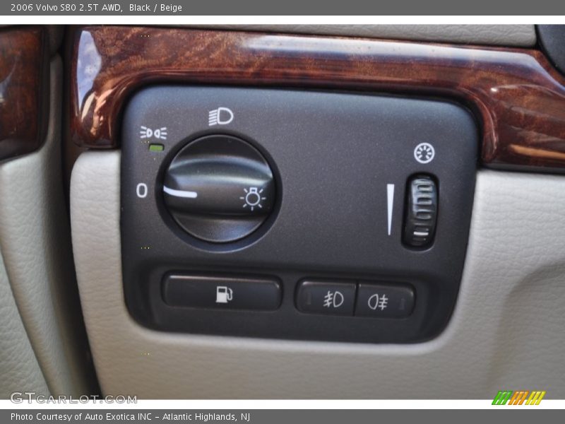 Controls of 2006 S80 2.5T AWD