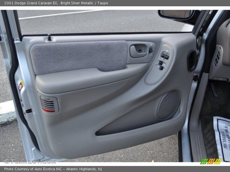 Bright Silver Metallic / Taupe 2001 Dodge Grand Caravan EX