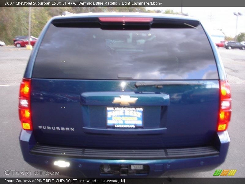 Bermuda Blue Metallic / Light Cashmere/Ebony 2007 Chevrolet Suburban 1500 LT 4x4