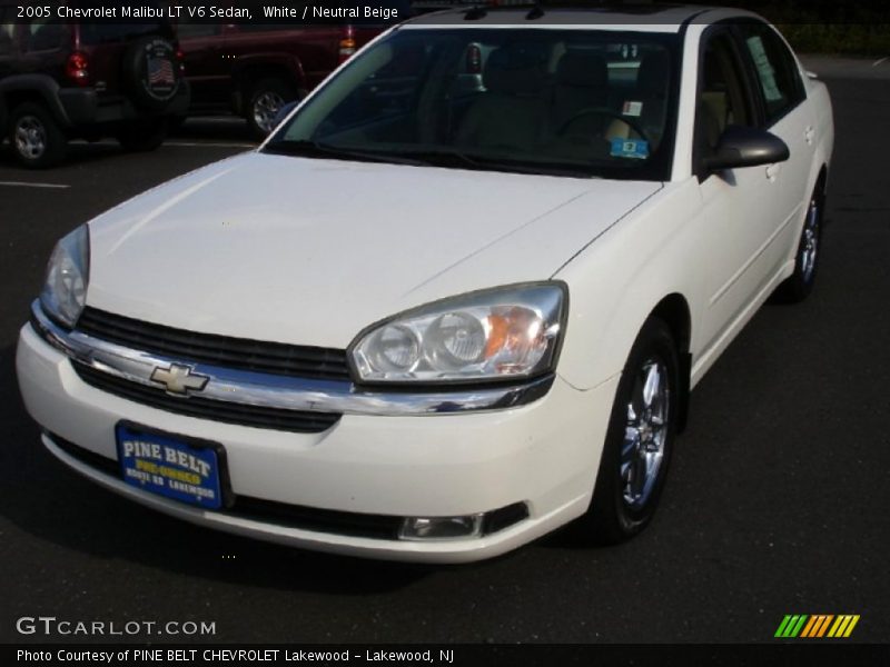 White / Neutral Beige 2005 Chevrolet Malibu LT V6 Sedan