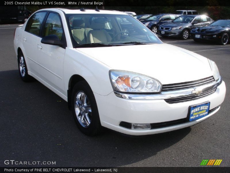 White / Neutral Beige 2005 Chevrolet Malibu LT V6 Sedan