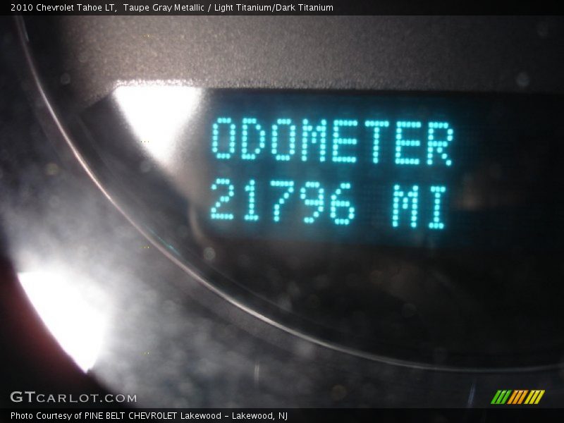 Taupe Gray Metallic / Light Titanium/Dark Titanium 2010 Chevrolet Tahoe LT
