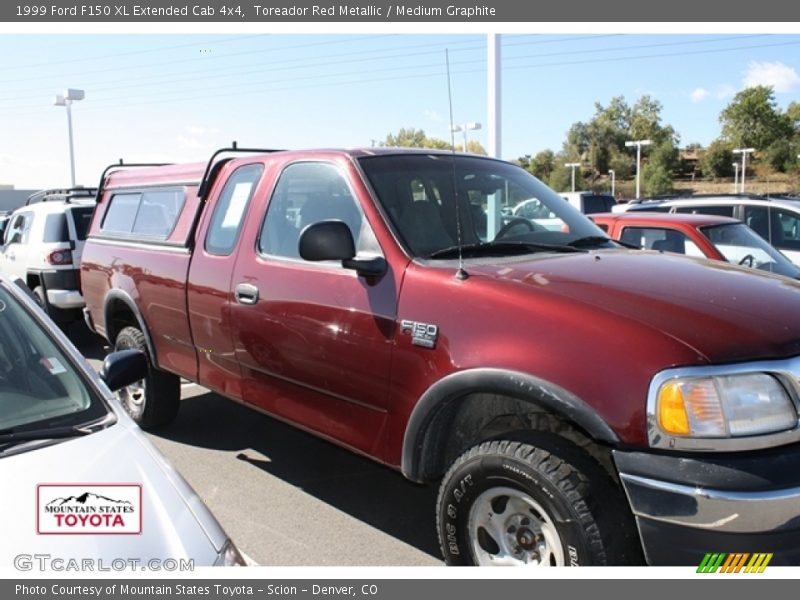 Toreador Red Metallic / Medium Graphite 1999 Ford F150 XL Extended Cab 4x4
