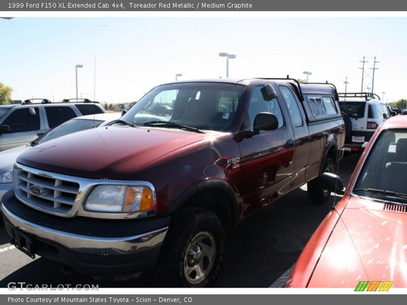 Toreador Red Metallic / Medium Graphite 1999 Ford F150 XL Extended Cab 4x4