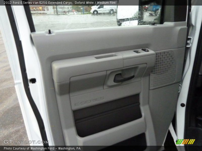 Oxford White / Medium Flint 2012 Ford E Series Van E250 Extended Cargo