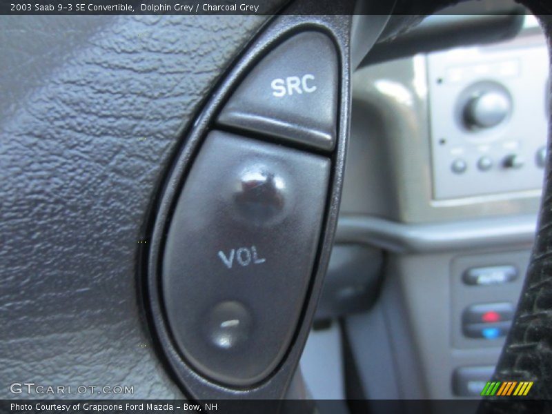 Controls of 2003 9-3 SE Convertible