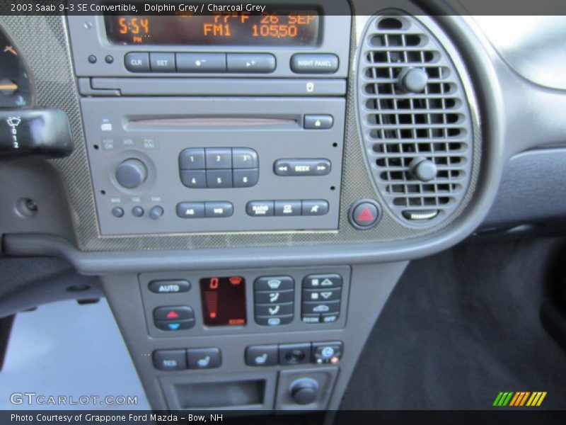 Controls of 2003 9-3 SE Convertible