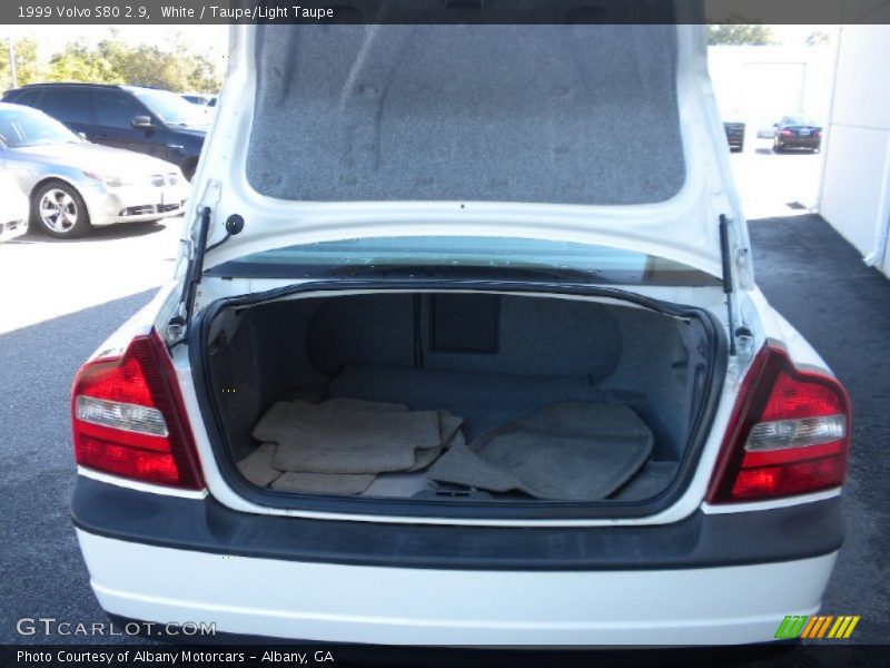 White / Taupe/Light Taupe 1999 Volvo S80 2.9