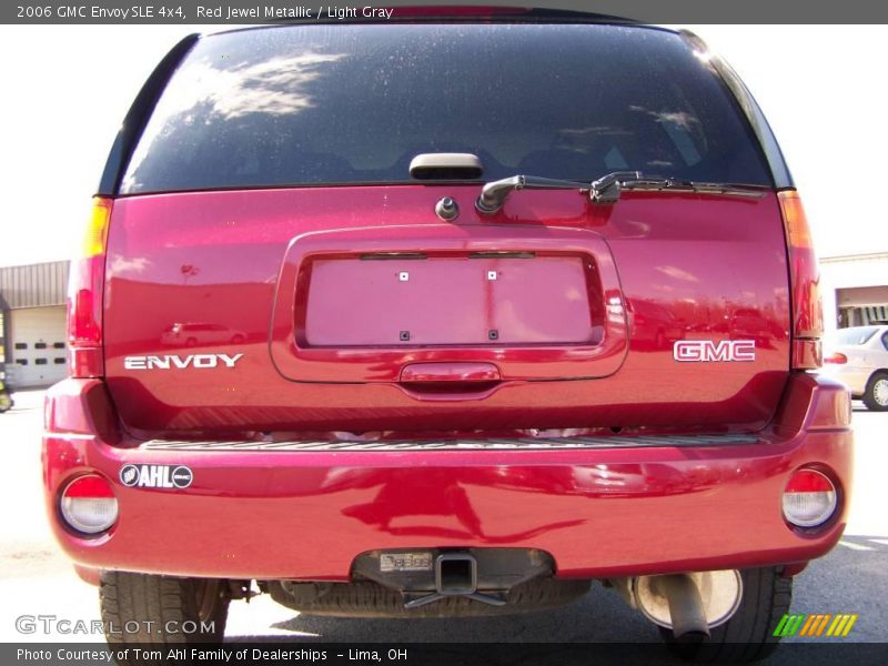Red Jewel Metallic / Light Gray 2006 GMC Envoy SLE 4x4