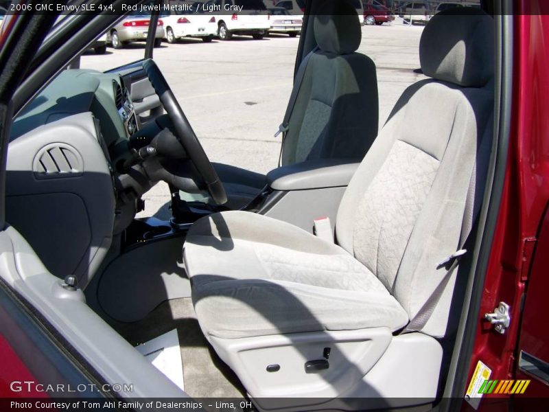 Red Jewel Metallic / Light Gray 2006 GMC Envoy SLE 4x4