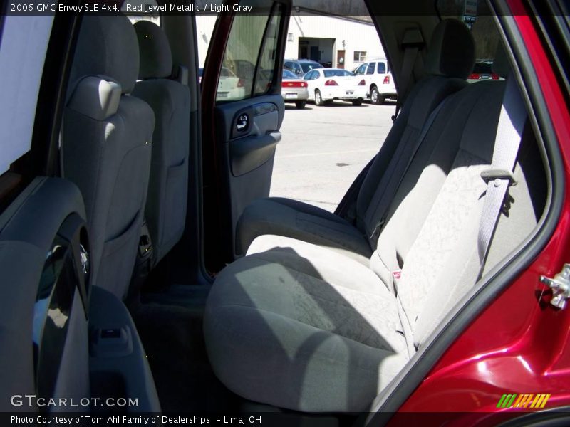 Red Jewel Metallic / Light Gray 2006 GMC Envoy SLE 4x4