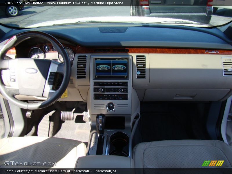 White Platinum Tri-Coat / Medium Light Stone 2009 Ford Flex Limited