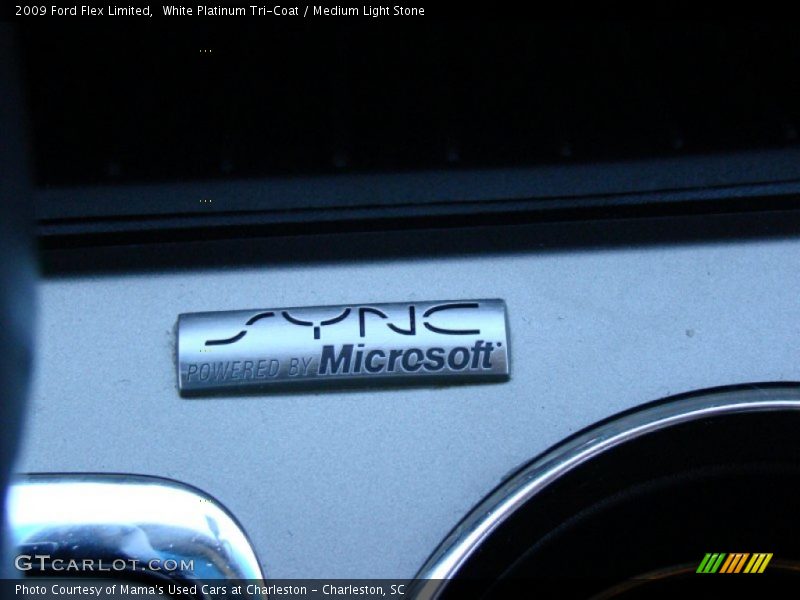 White Platinum Tri-Coat / Medium Light Stone 2009 Ford Flex Limited