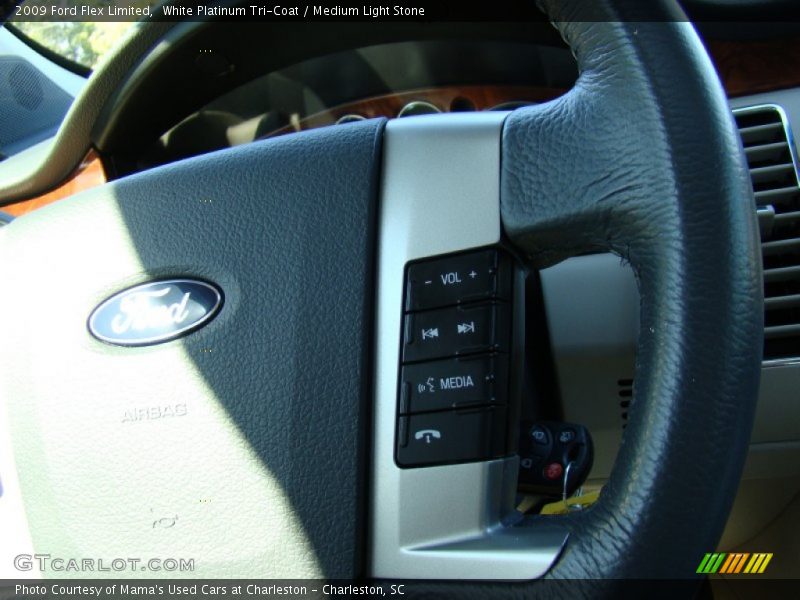 White Platinum Tri-Coat / Medium Light Stone 2009 Ford Flex Limited