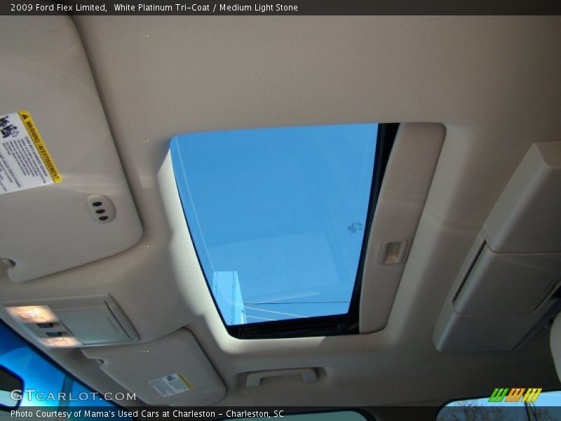 White Platinum Tri-Coat / Medium Light Stone 2009 Ford Flex Limited