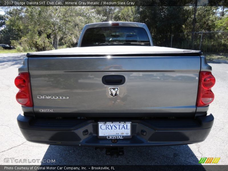 Mineral Gray Metallic / Medium Slate Gray 2007 Dodge Dakota SXT Club Cab