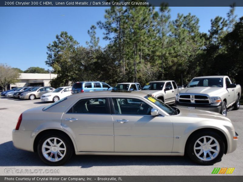 Linen Gold Metallic / Dark Slate Gray/Light Graystone 2006 Chrysler 300 C HEMI