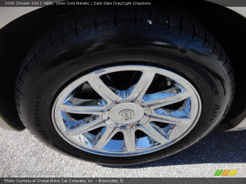 Linen Gold Metallic / Dark Slate Gray/Light Graystone 2006 Chrysler 300 C HEMI