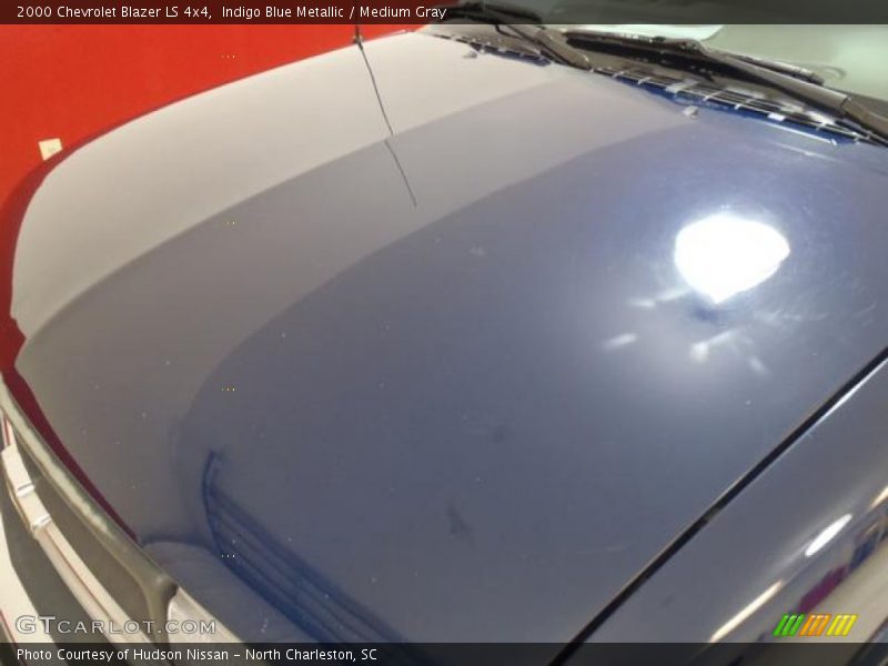 Indigo Blue Metallic / Medium Gray 2000 Chevrolet Blazer LS 4x4