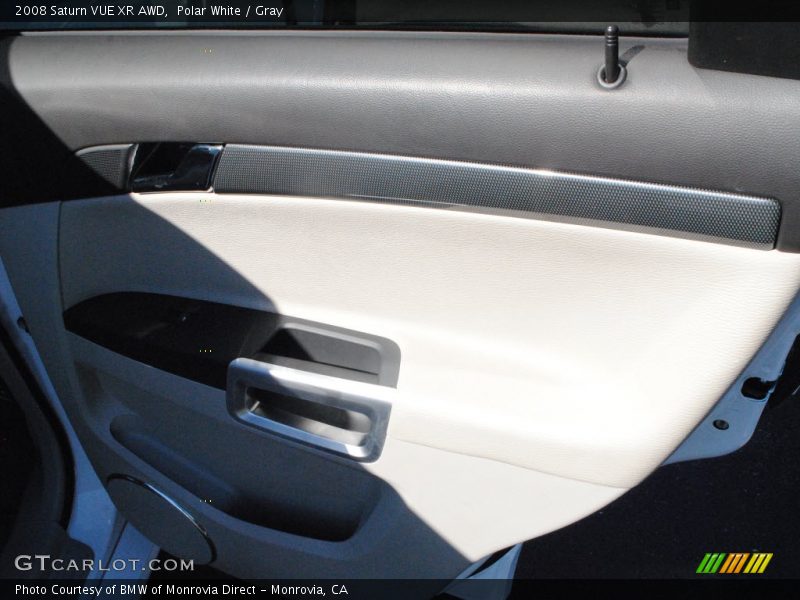 Polar White / Gray 2008 Saturn VUE XR AWD