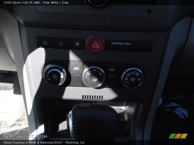 Polar White / Gray 2008 Saturn VUE XR AWD