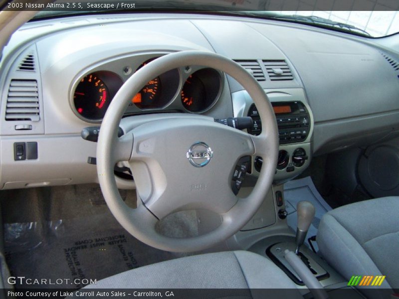 Dashboard of 2003 Altima 2.5 S