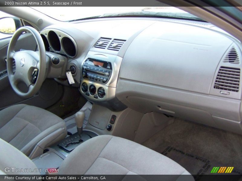 Dashboard of 2003 Altima 2.5 S
